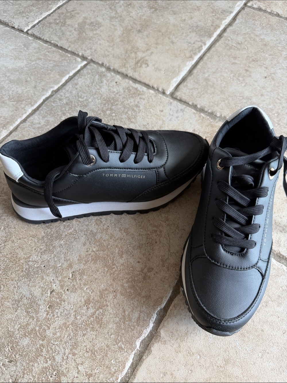 Tommy Hilfiger Black and White Women’s Low-Top Sneakers